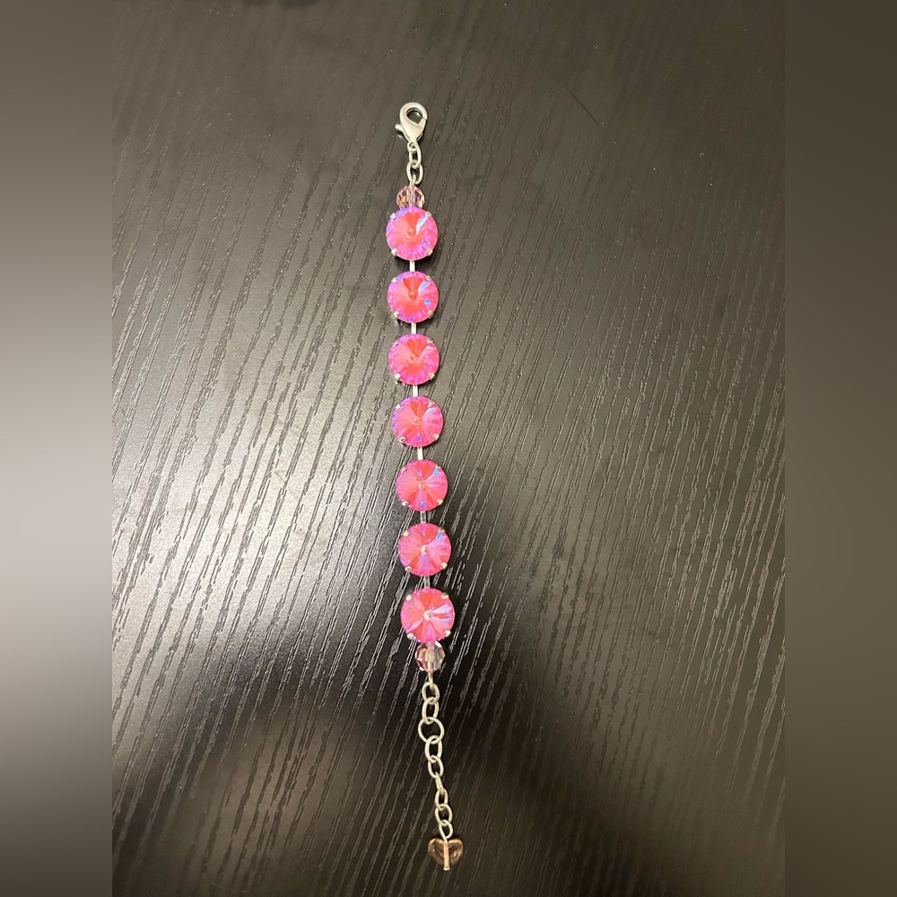 Louts Pink Crystal Bracelet 🪷